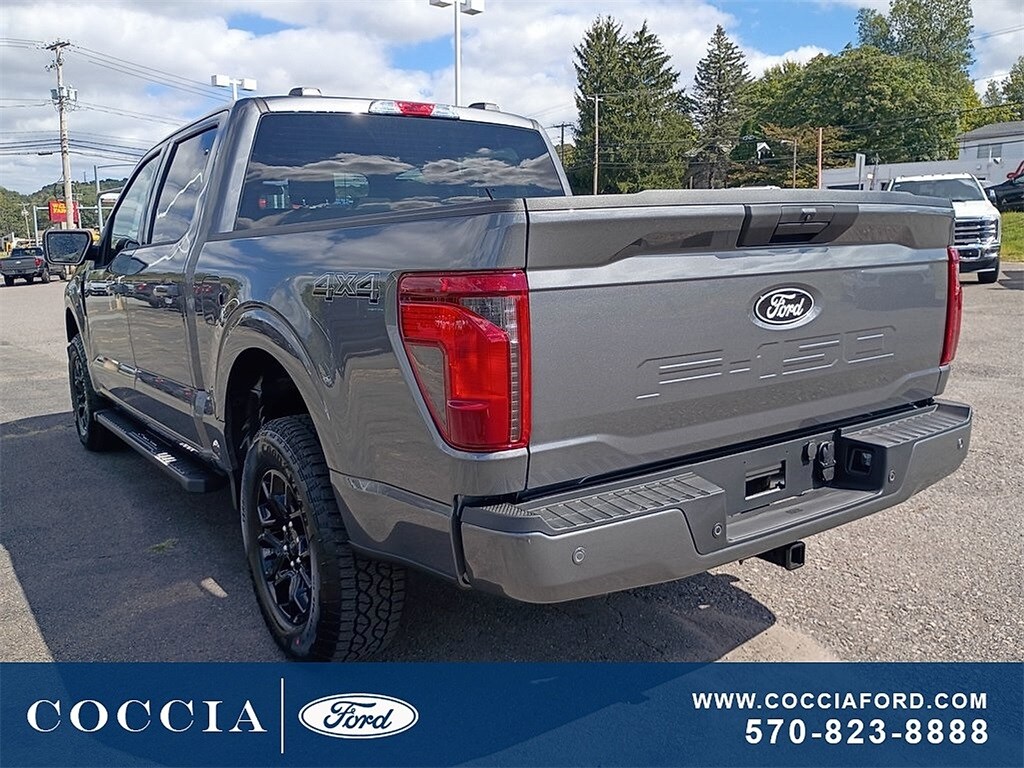2025 Ford F-150 XLT photo 3