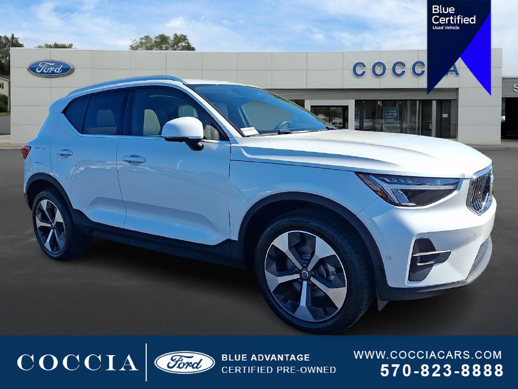 Certified 2023 Volvo XC40 B5 Plus Bright Theme SUV