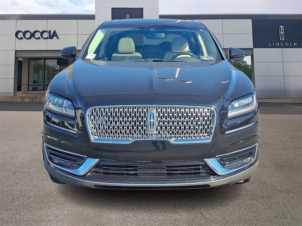 2019 Lincoln Nautilus Reserve photo 2