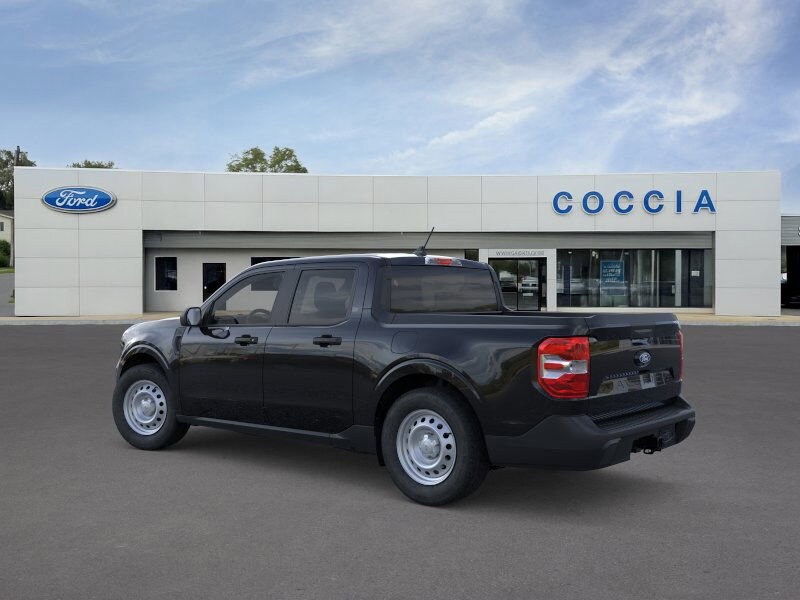 2025 Ford Maverick XL photo 2