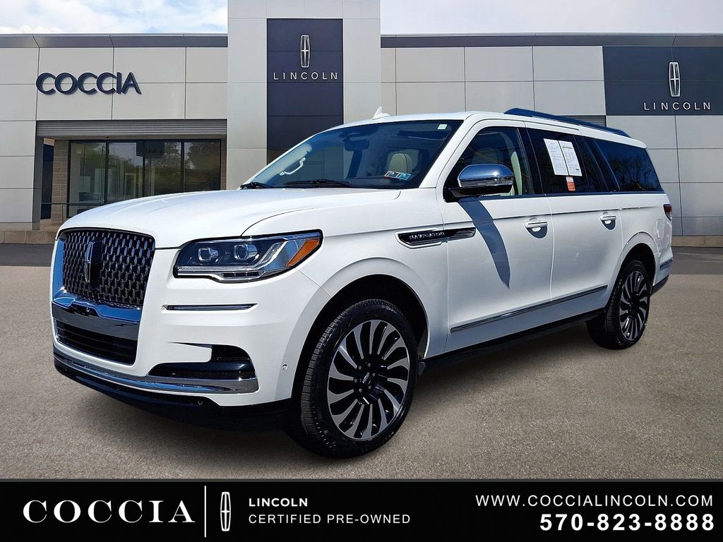 2024 Lincoln Navigator Black Label L 4WD's photo
