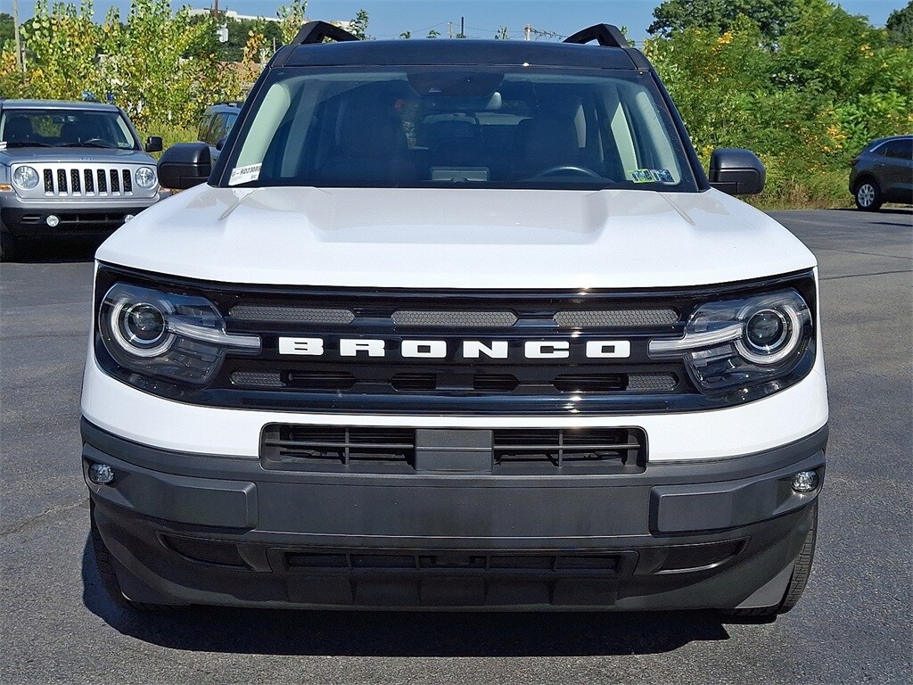 2023 Ford Bronco Sport Outer Banks photo 2