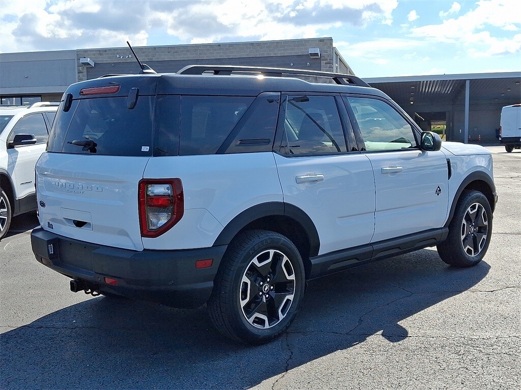 2023 Ford Bronco Sport Outer Banks photo 4