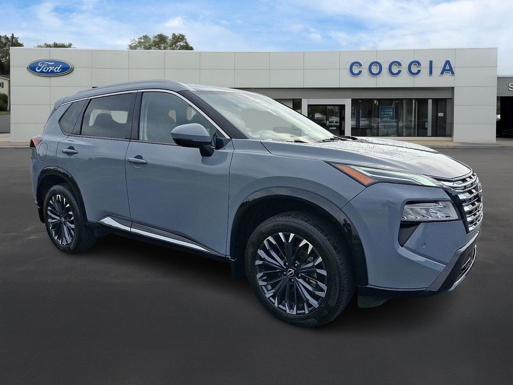 Used 2024 Nissan Rogue Platinum SUV