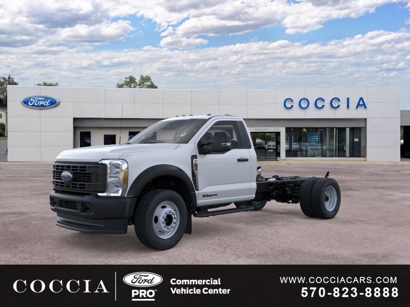 2026 Ford F-550 Super Duty Chassis Cab XL