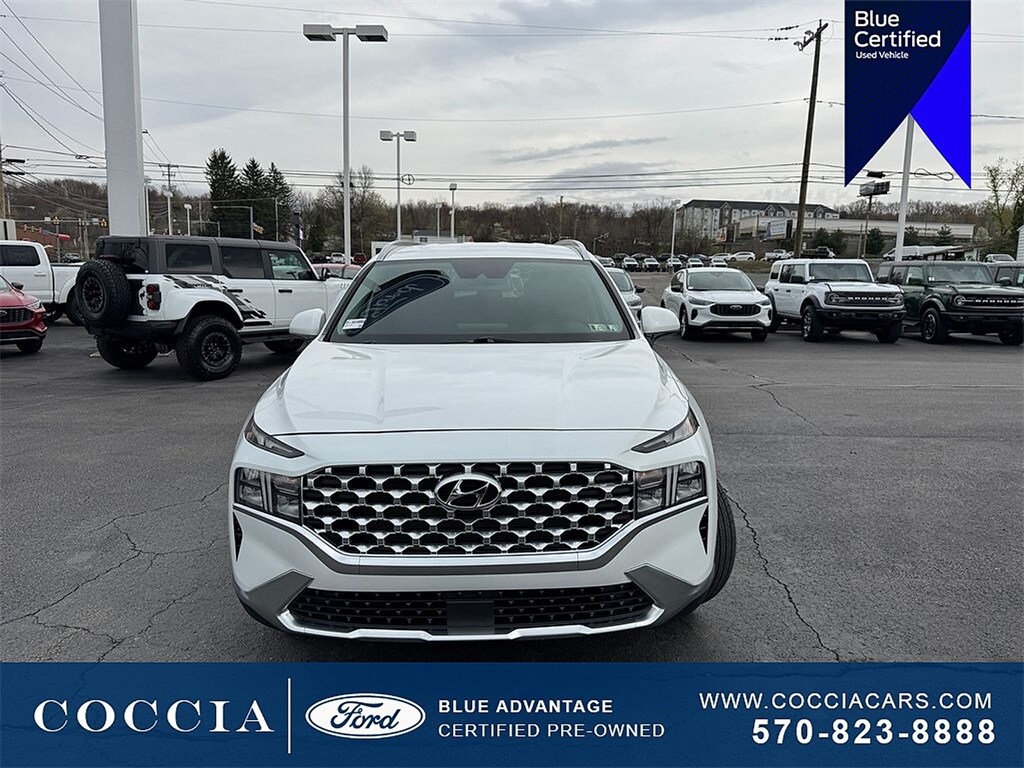 2022 Hyundai Santa Fe SEL photo 2