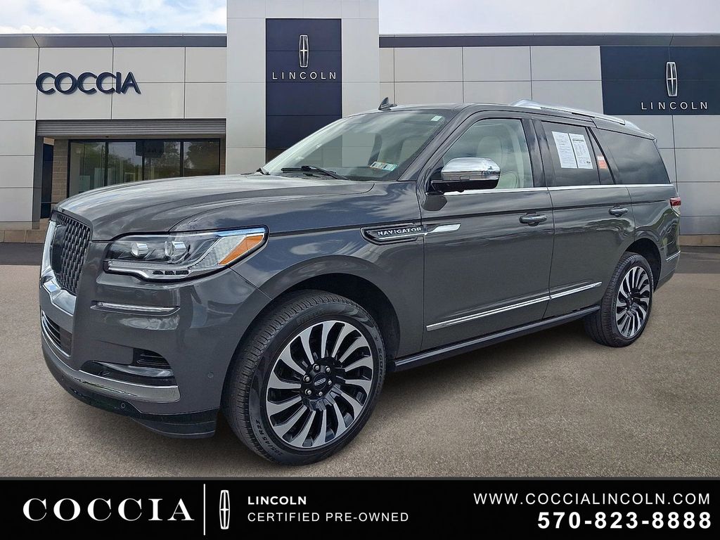 2024 Lincoln Navigator Black Label 4WD's photo