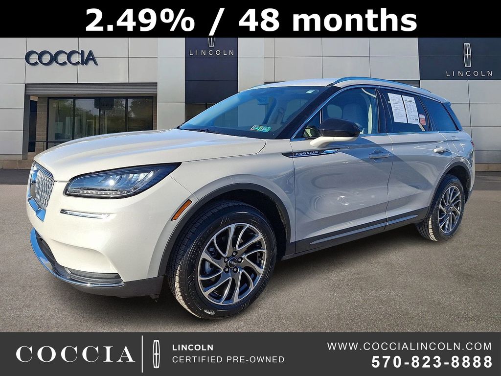 2022 Lincoln Corsair Base