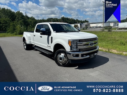 2017 Ford F-350SD Lariat Truck