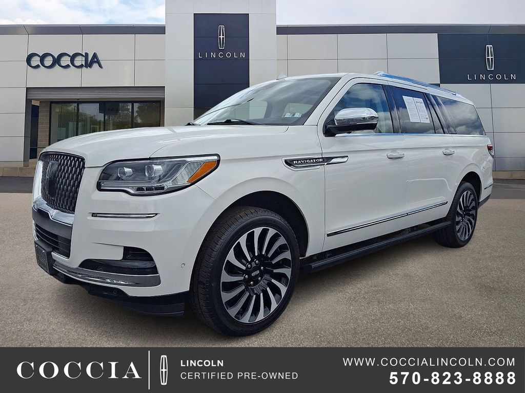 2024 Lincoln Navigator Black Label L 4WD's photo
