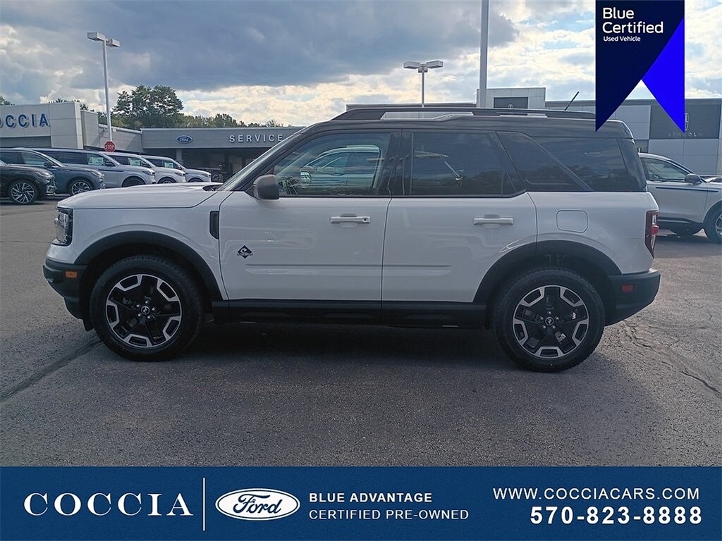 2021 Ford Bronco Sport Outer Banks photo 2
