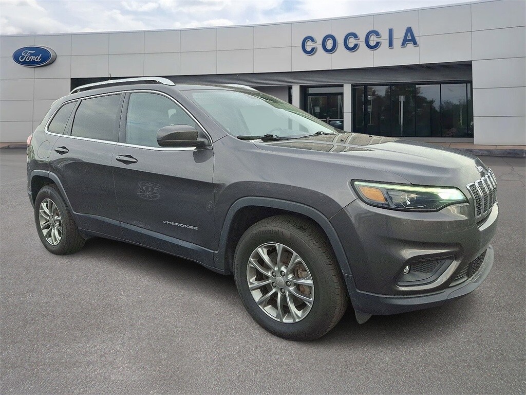 2020 Jeep Cherokee Latitude photo 3