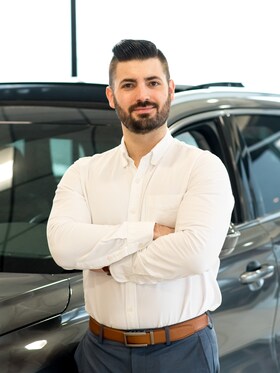 Staff member Kevin Minello from ID_8908b97f0d9b