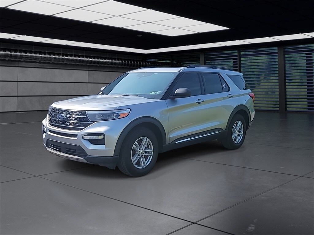 2021 Ford Explorer XLT photo 4