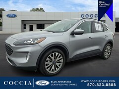 2022 Ford Escape Titanium SUV