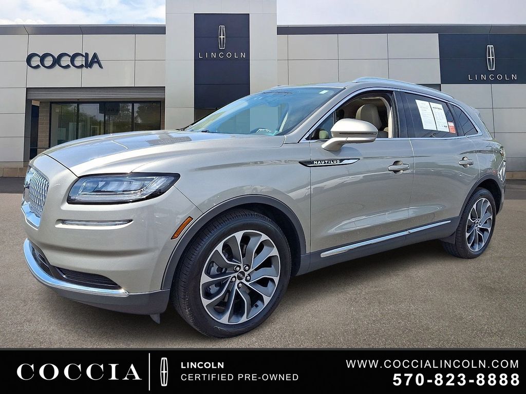 2023 Lincoln Nautilus Reserve AWD's photo