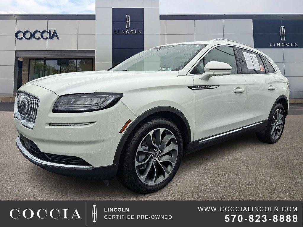 2023 Lincoln Nautilus Reserve AWD's photo