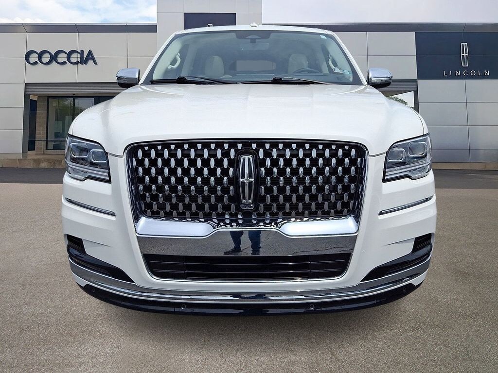 Certified 2022 Lincoln Navigator Black Label SUV
