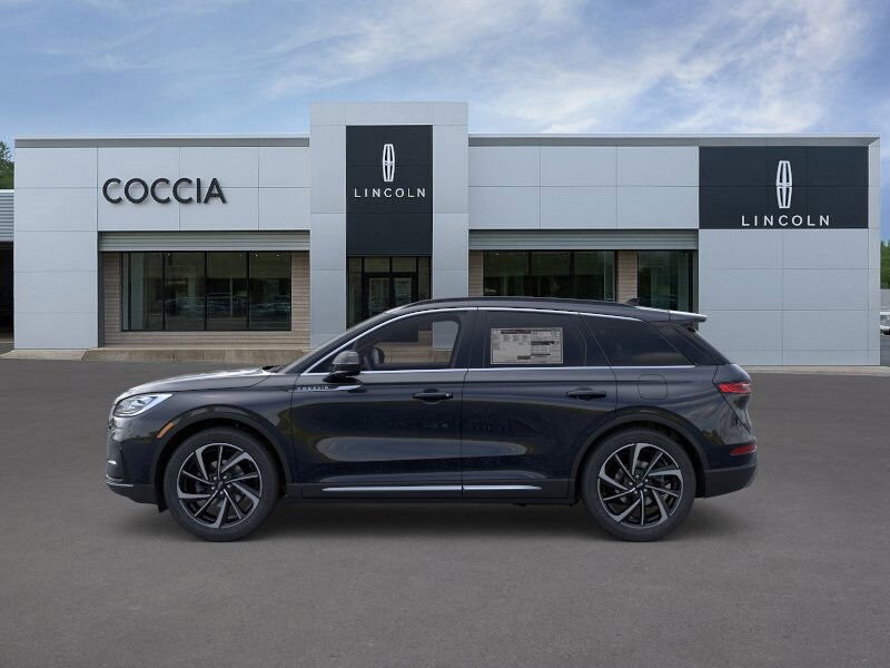 2026 Lincoln Corsair Reserve photo 3