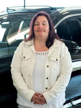 Staff member Angel Puterbaugh from ID_7f4db24469ac