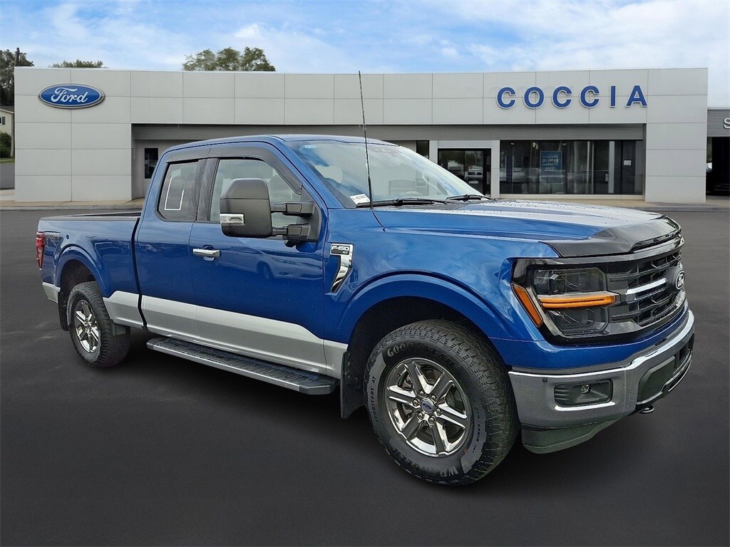 2024 Ford F-150 XLT photo 3