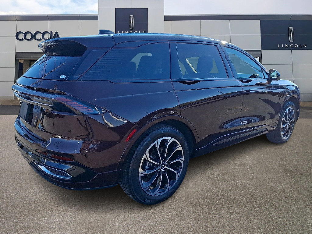 Certified 2025 Lincoln Nautilus Reserve SUV