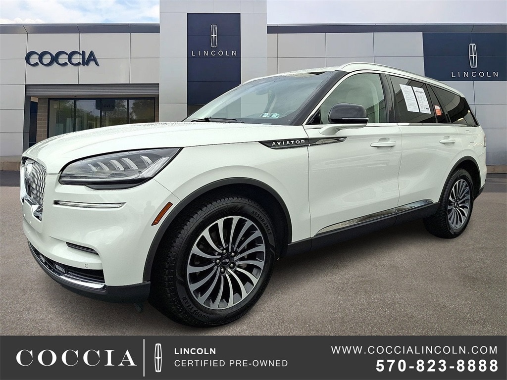 2023 Lincoln Aviator Base's photo