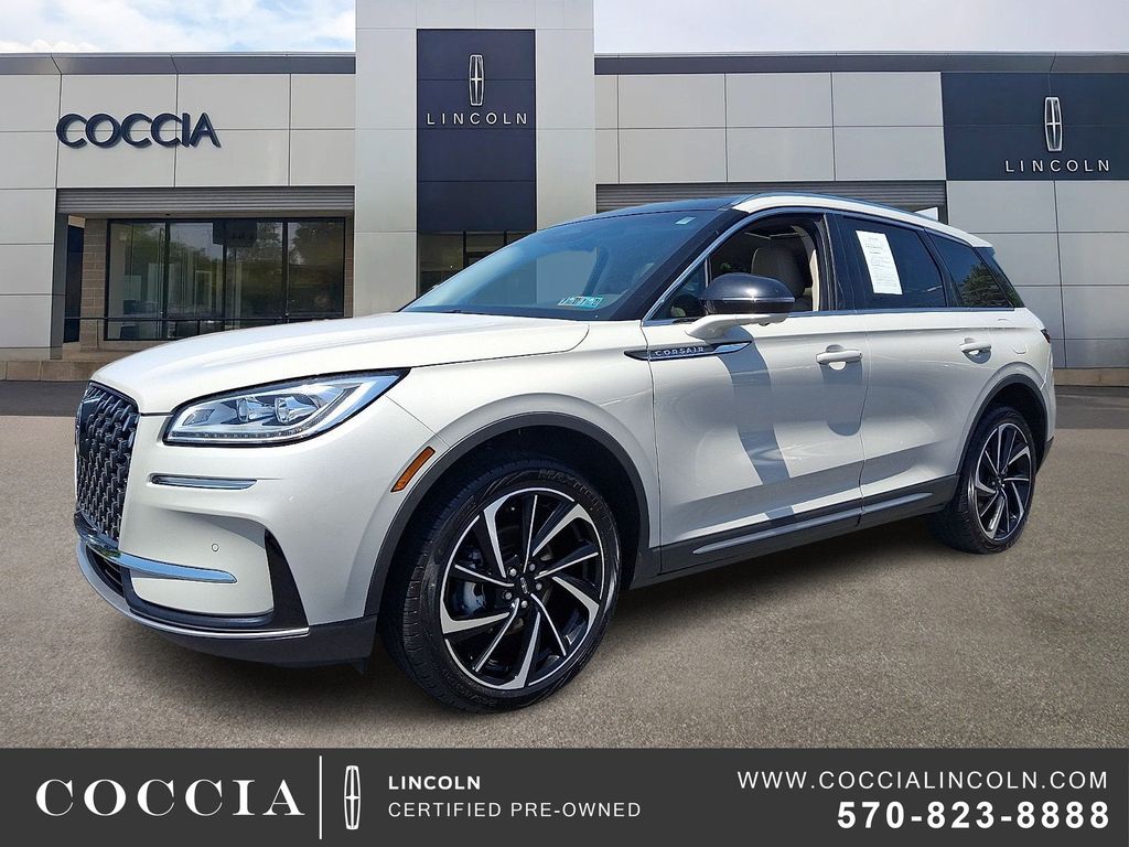 2023 Lincoln Corsair Reserve AWD's photo