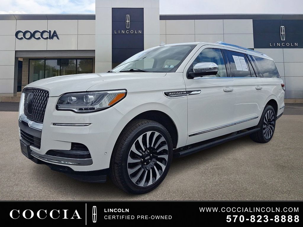 2024 Lincoln Navigator Black Label L 4WD's photo