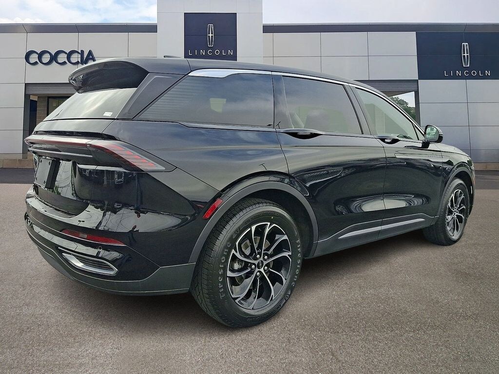 Certified 2025 Lincoln Nautilus Premiere SUV