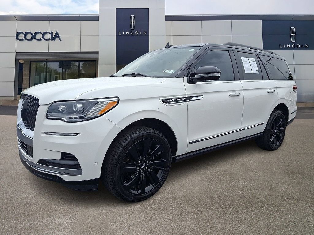 2022 Lincoln Navigator Black Label 4WD's photo