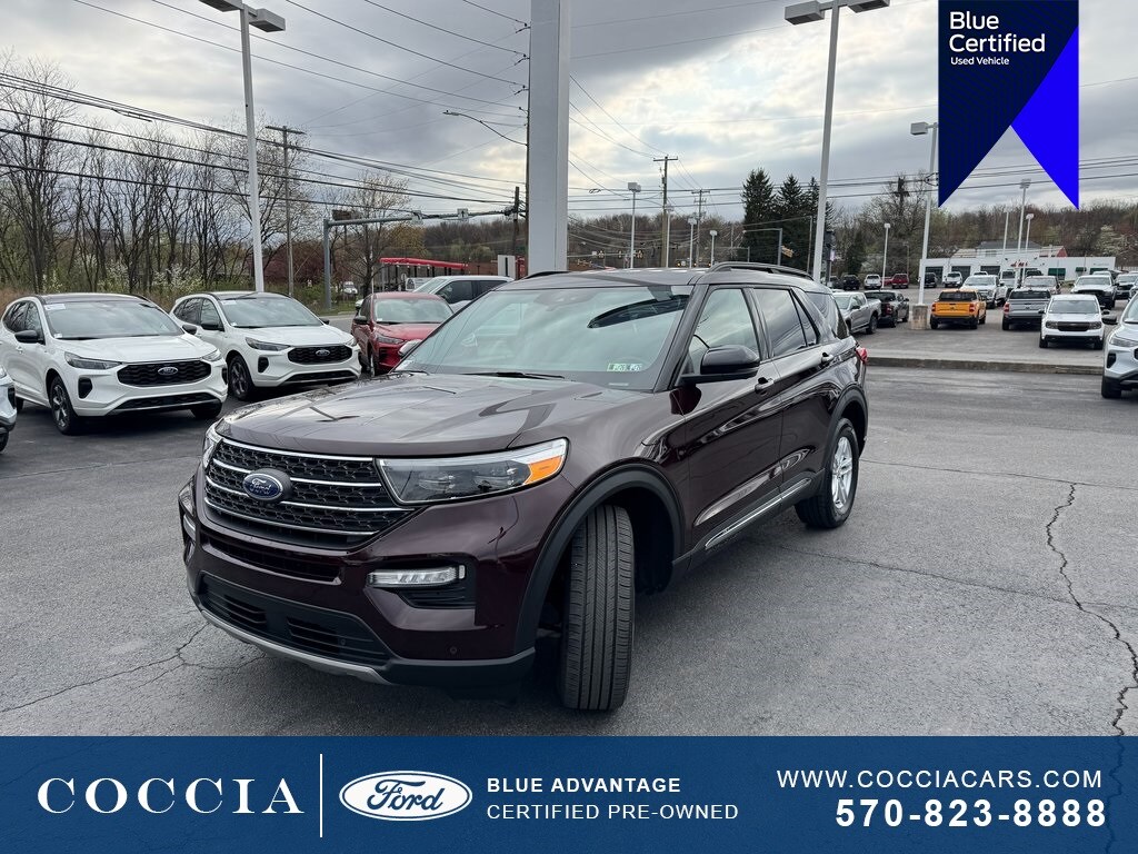 2023 Ford Explorer XLT photo 3