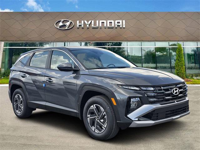2026 Hyundai Tucson Blue SE's photo