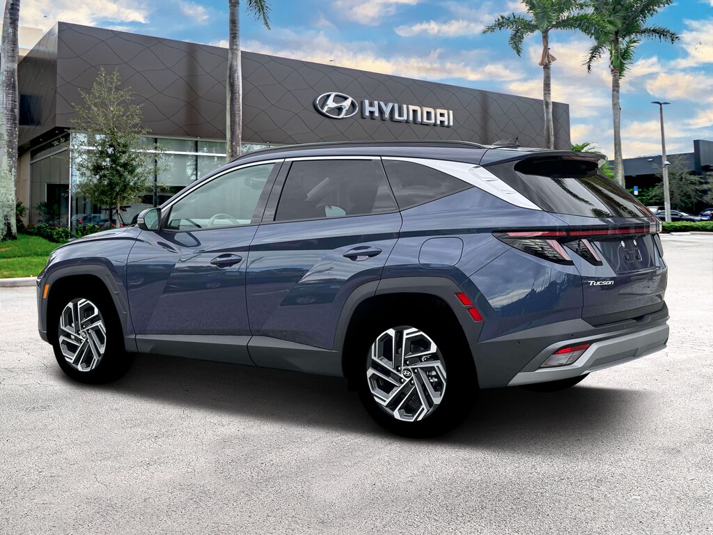 New 2026 Hyundai Tucson Limited FWD SUV