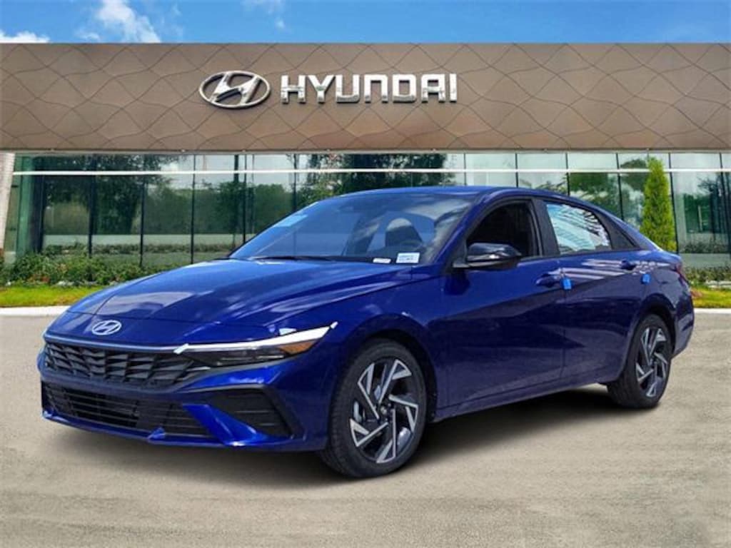 New 2025 Hyundai Elantra SEL Sport Sedan