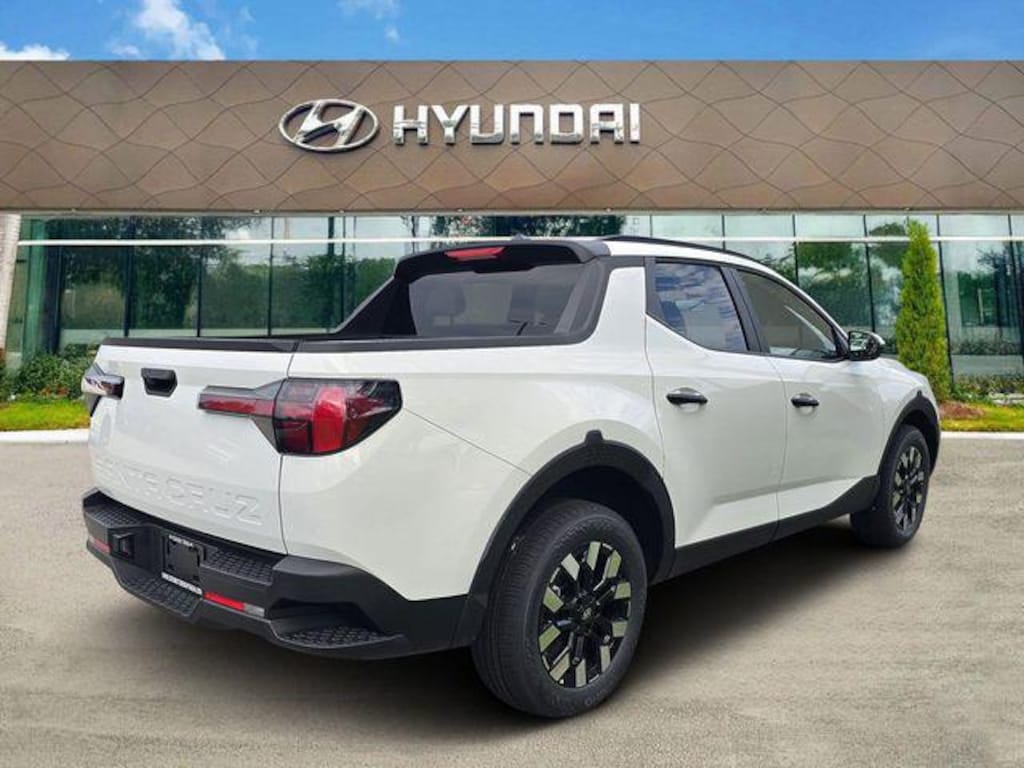 New 2026 Hyundai Santa Cruz SE FWD Truck Crew Cab