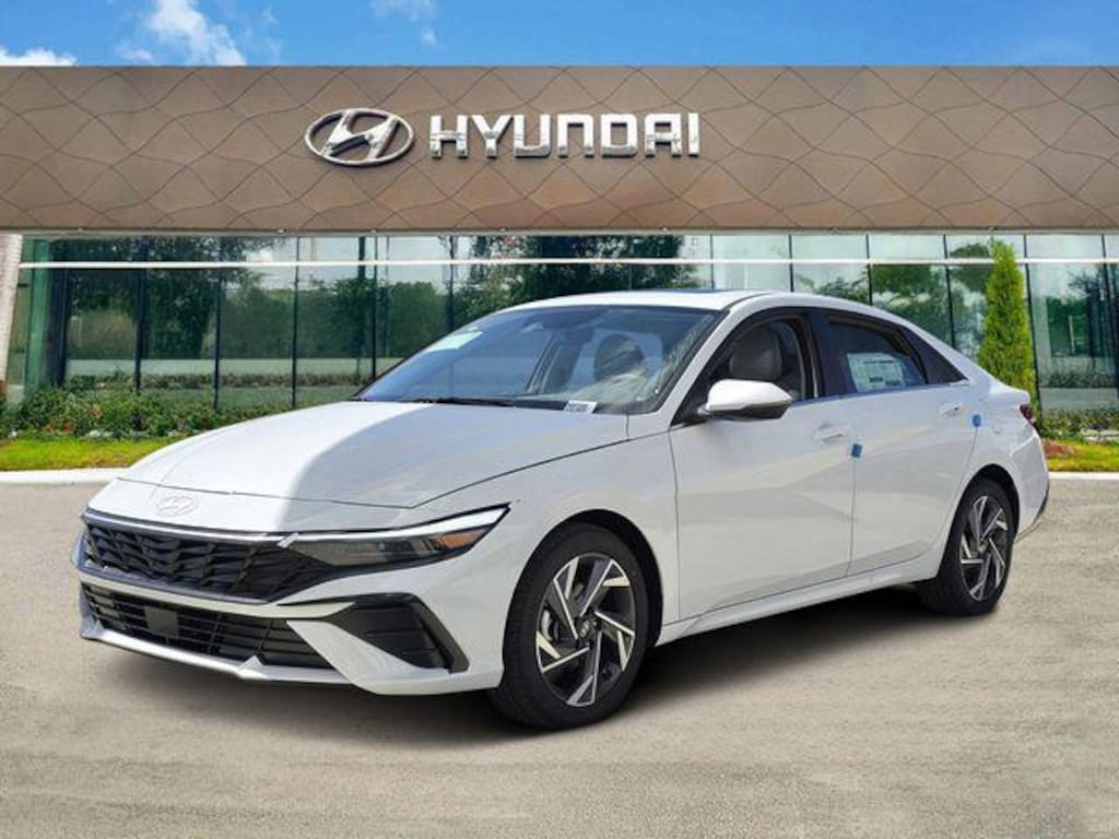 New 2026 Hyundai Elantra Limited Sedan
