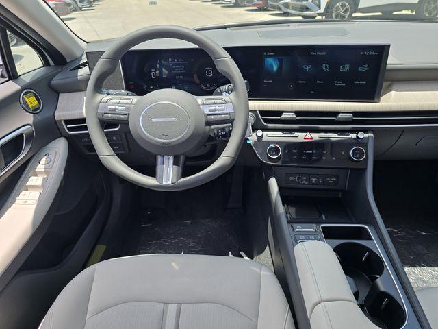 2025 Hyundai Sonata Hybrid SEL - Photo 8