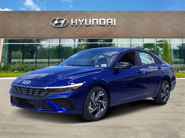 2025 Hyundai Elantra SEL Sport photo 2