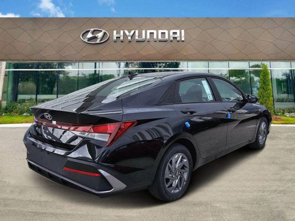 New 2026 Hyundai Elantra Hybrid Blue Sedan