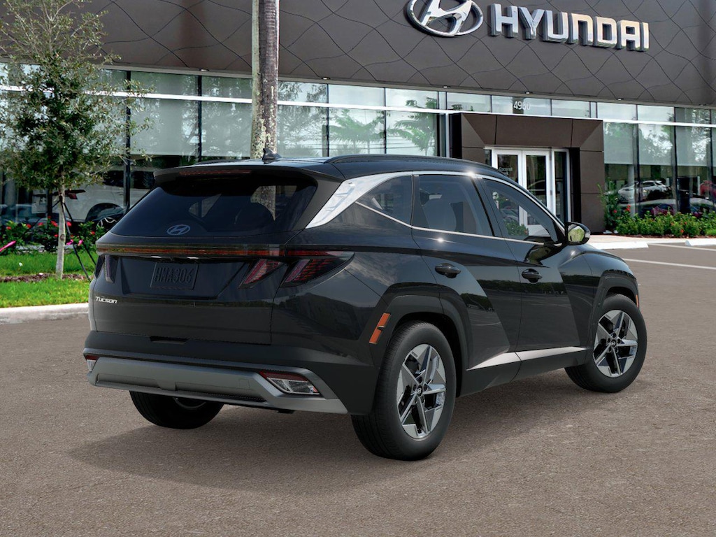 New 2026 Hyundai Tucson SEL Premium FWD SUV