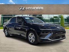 2026 Hyundai Sonata SE Sedan