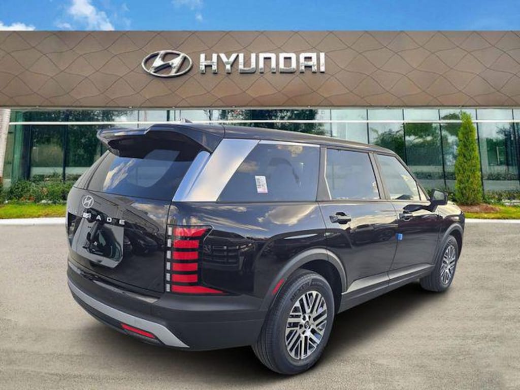 New 2026 Hyundai Palisade SE FWD SUV