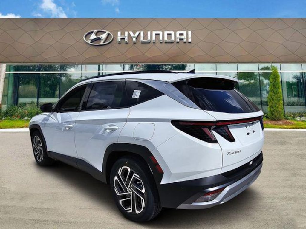 New 2026 Hyundai Tucson Limited FWD SUV