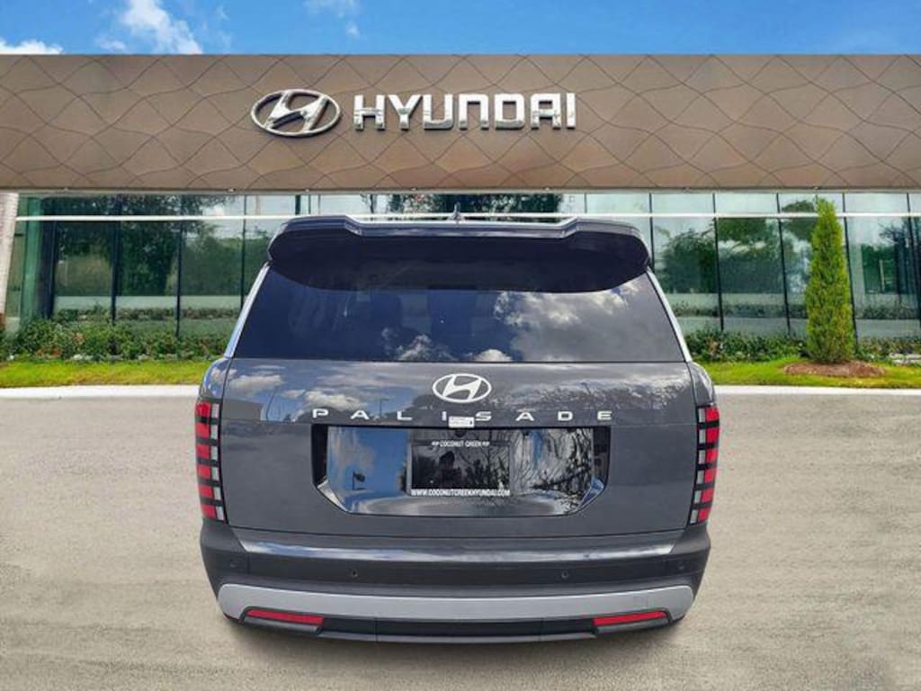 New 2026 Hyundai Palisade SE FWD SUV