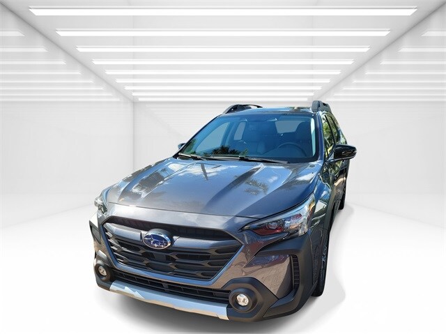 2025 Subaru Outback Limited photo 2