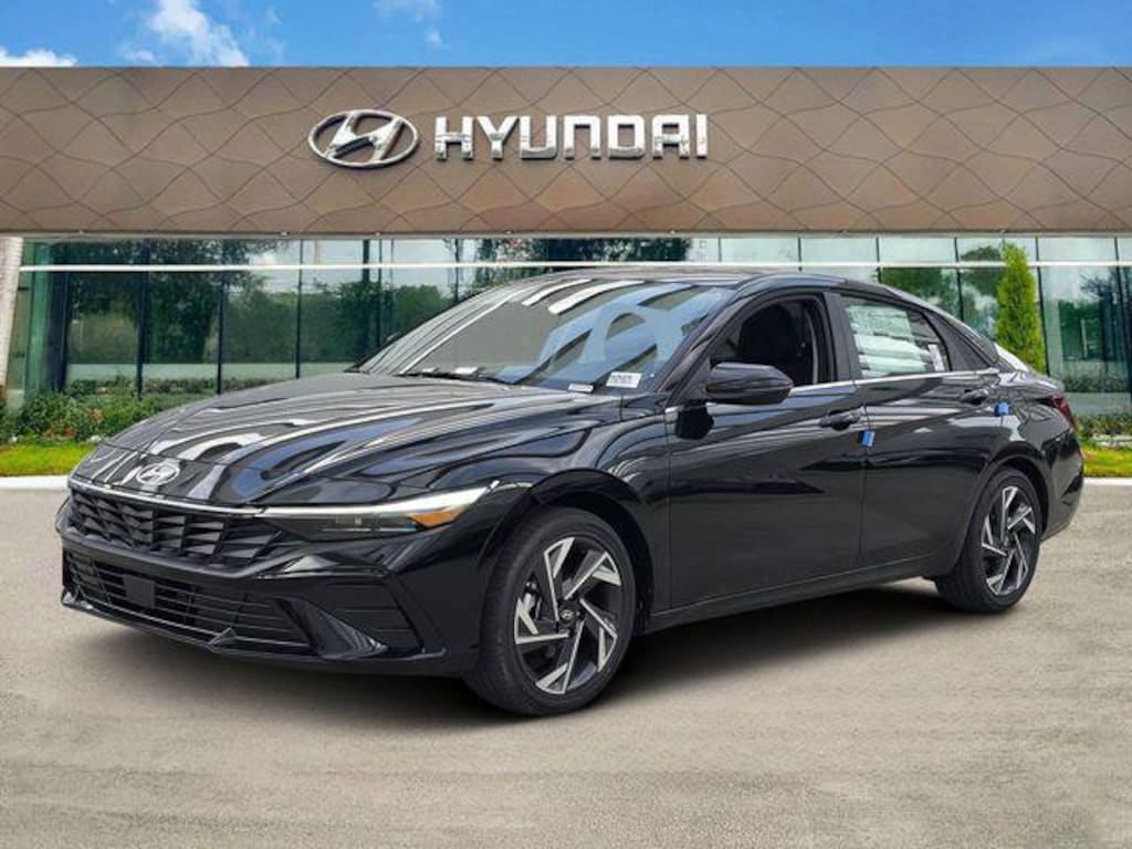 New 2026 Hyundai Elantra Limited Sedan