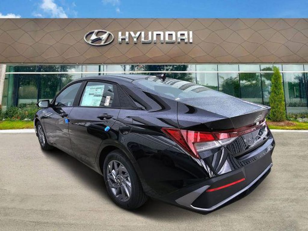 New 2026 Hyundai Elantra Hybrid Blue Sedan