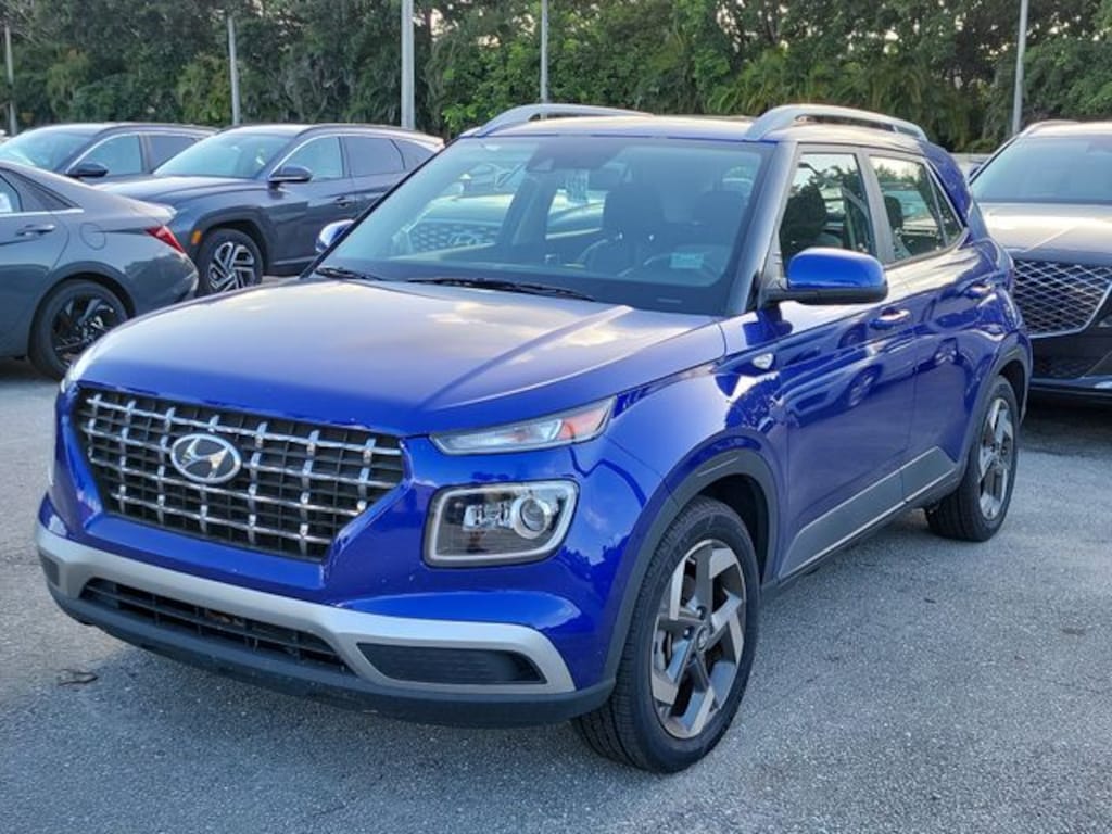 Certified 2021 Hyundai Venue SEL SUV