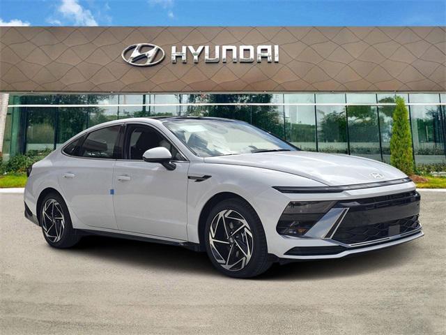 2026 Hyundai Sonata SEL's photo